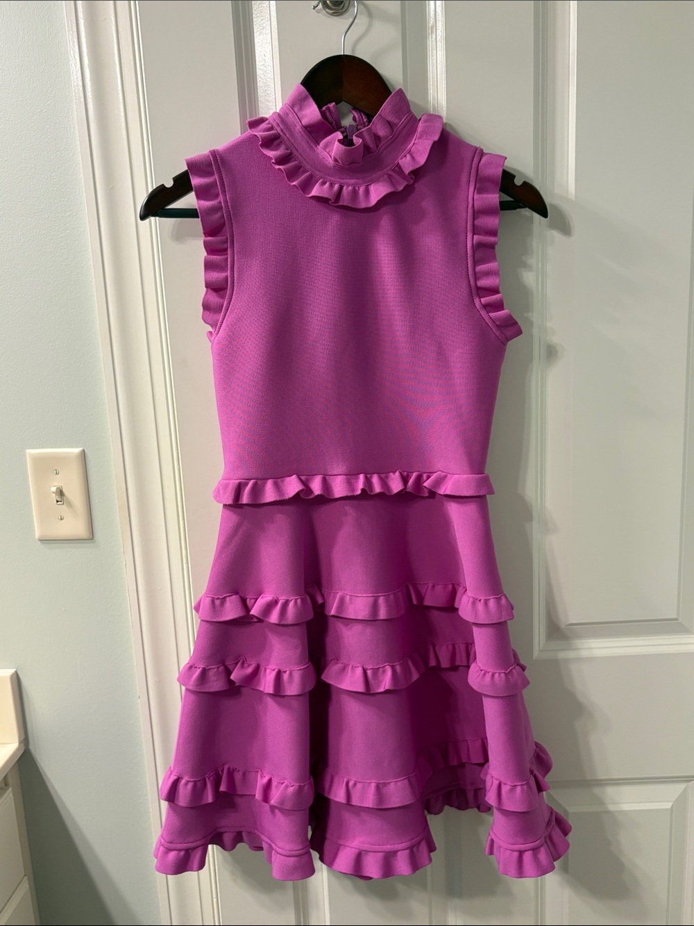 Groceries Elliatt tiered mini dress